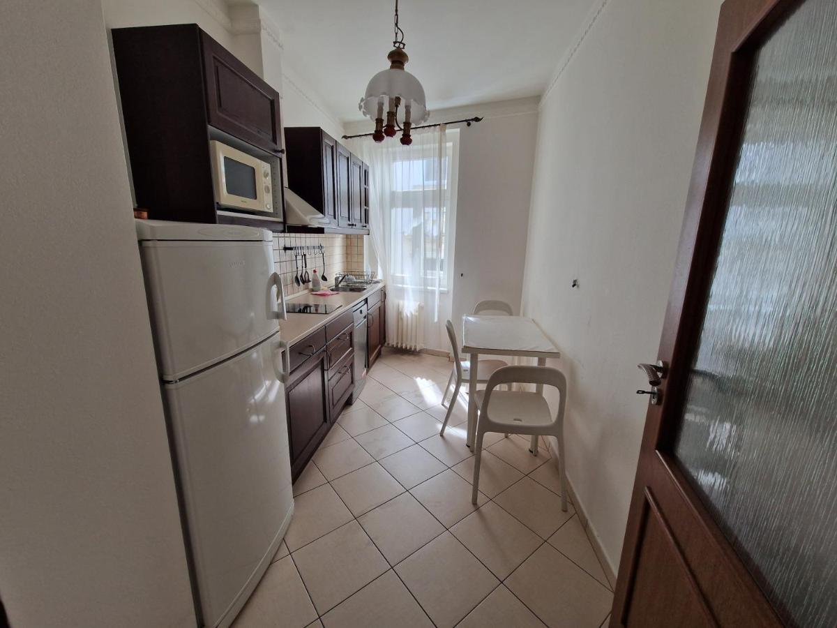 קרלובי וארי Apartman 63M2 S Balkonem V Lazenskem Centru מראה חיצוני תמונה
